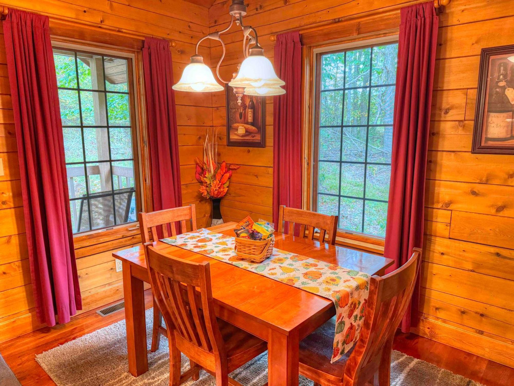 Ferngully Creek Cabins 米勒斯堡 外观 照片