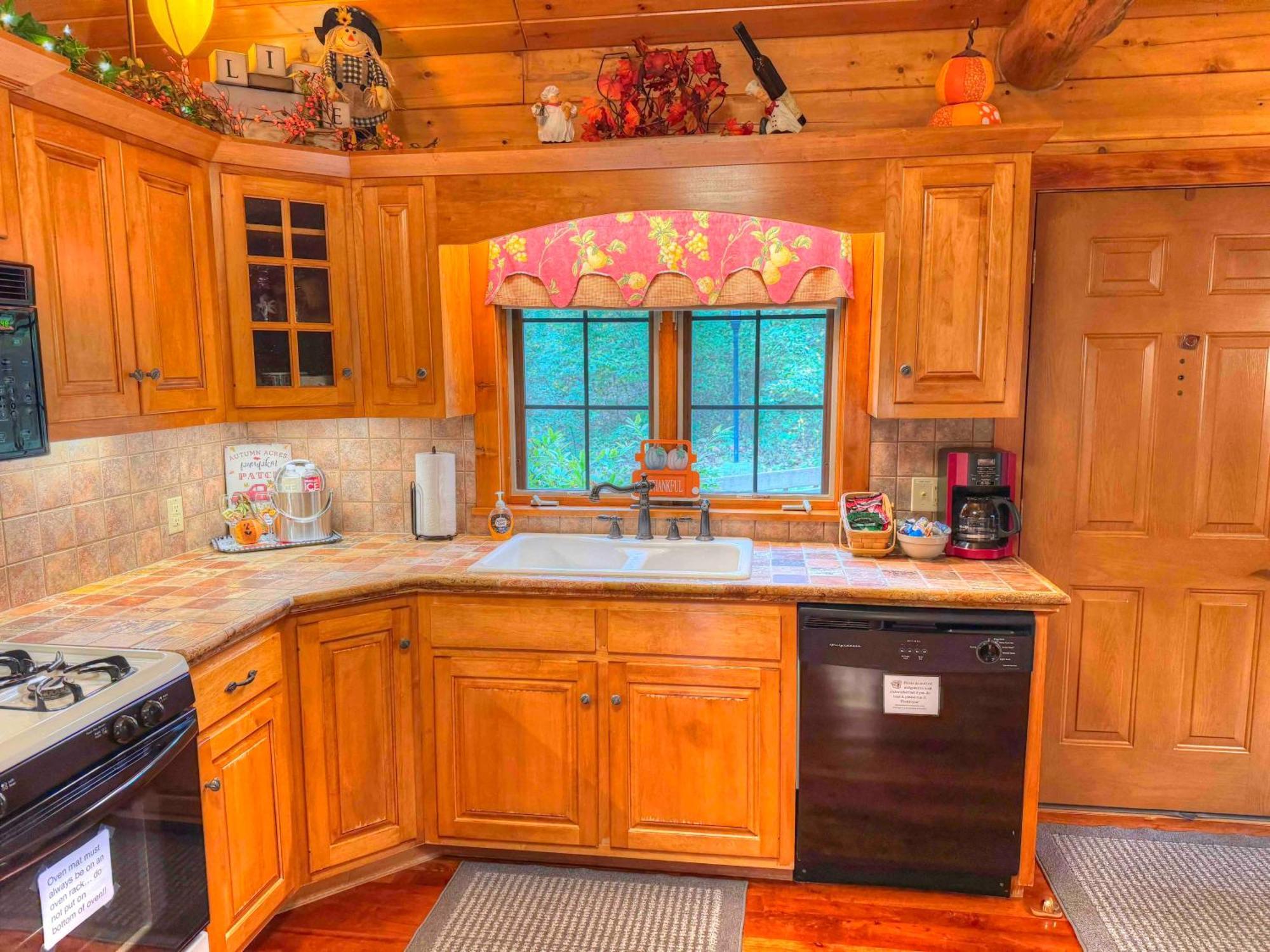 Ferngully Creek Cabins 米勒斯堡 外观 照片