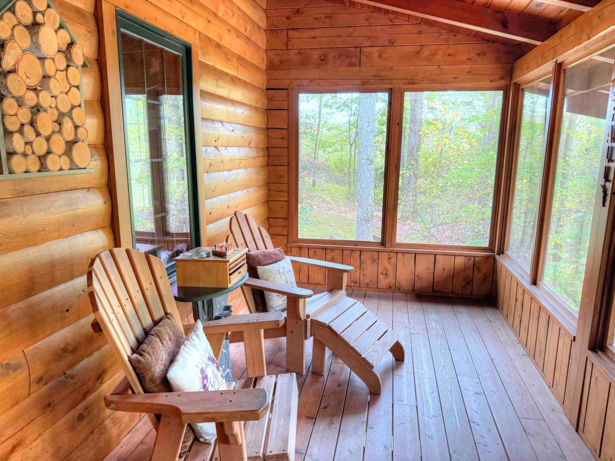 Ferngully Creek Cabins 米勒斯堡 外观 照片